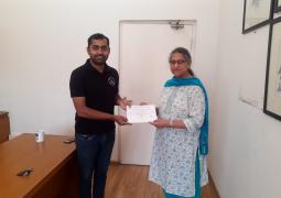 K. D. Abhyankar Best presentation of thesis for 2022 presented to Dr. Prasanna Deshmukh (IIA, Bangalore) by Prof. G. C. Anupama at IIA, Blore