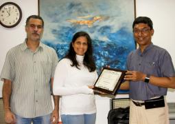 Laxminarayana and  Nagalaxmi Modali Award for the year 2020 presented to Prof. Poonam Chandra by Prof. Yashwant Gupta and Prof. Divya Oberoi at NCRA-TIFR Pune